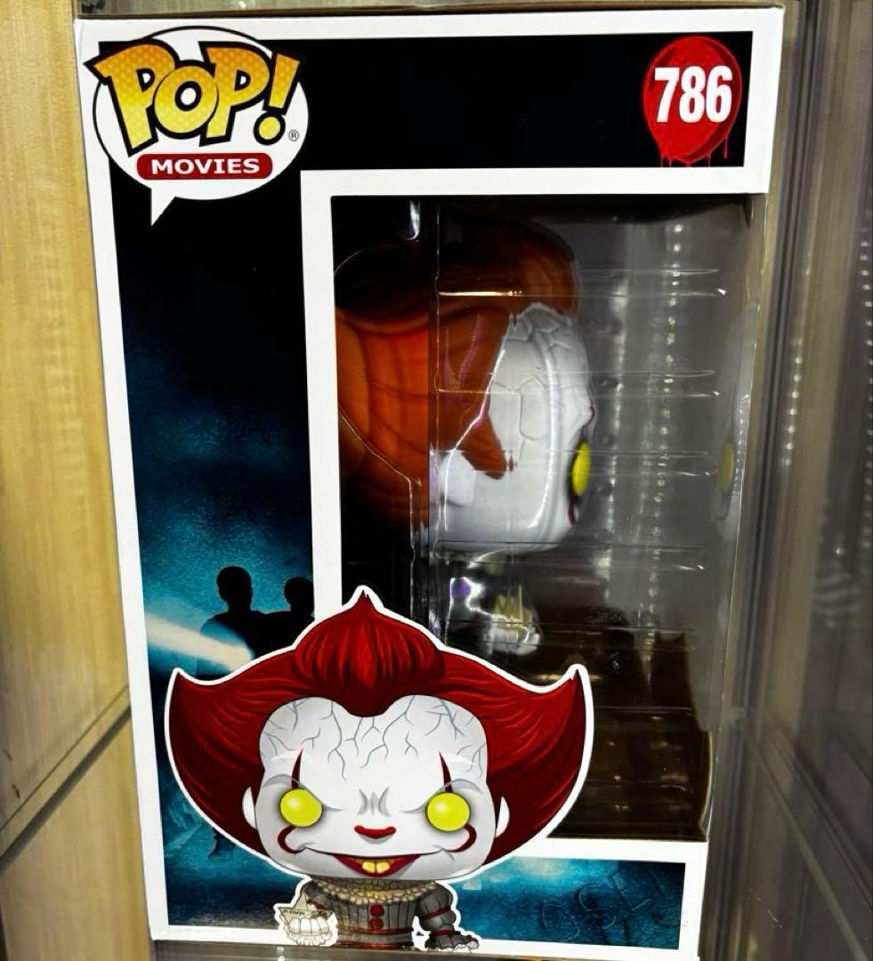 funko pop ペニーワイズ　IT ビッグフィギュア