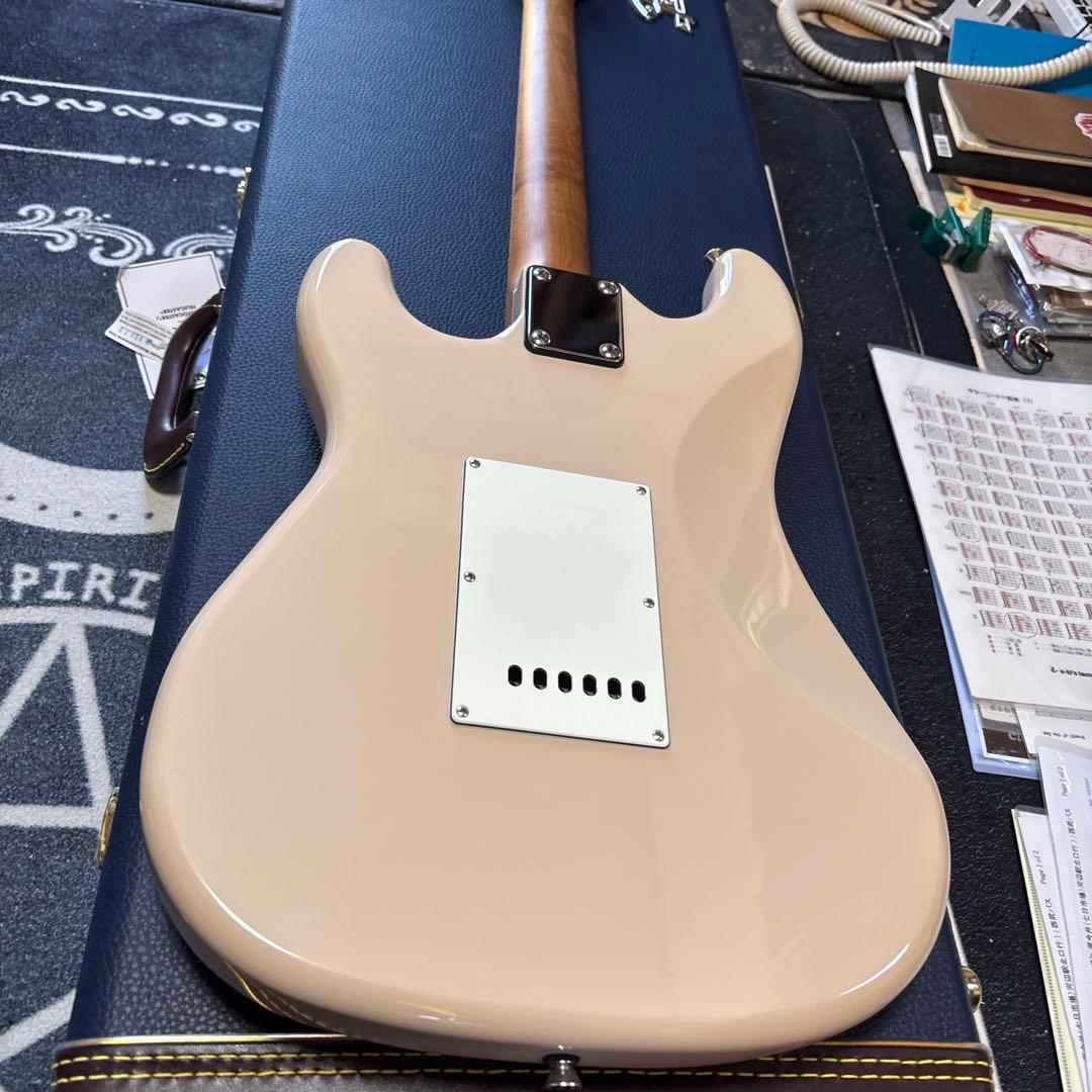 ベージュ エレキギター シングルコイル