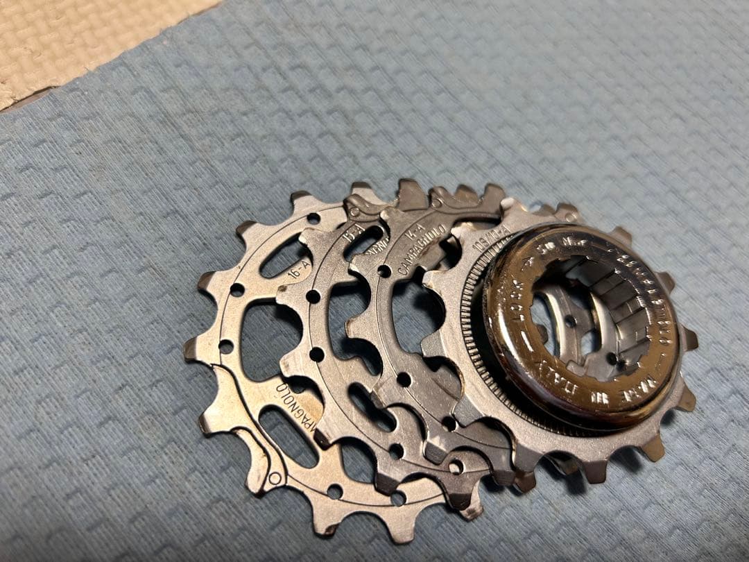 カンパニョーロ CAMPAGNOLO スプロケット 10S 13-26T