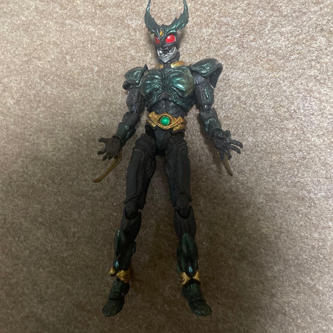 ひ*く様 Sic 仮面ライダーギルス アナザーアギト