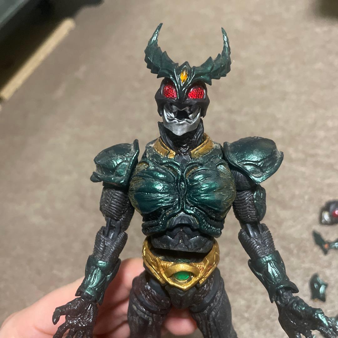 ひ*く様 Sic 仮面ライダーギルス アナザーアギト