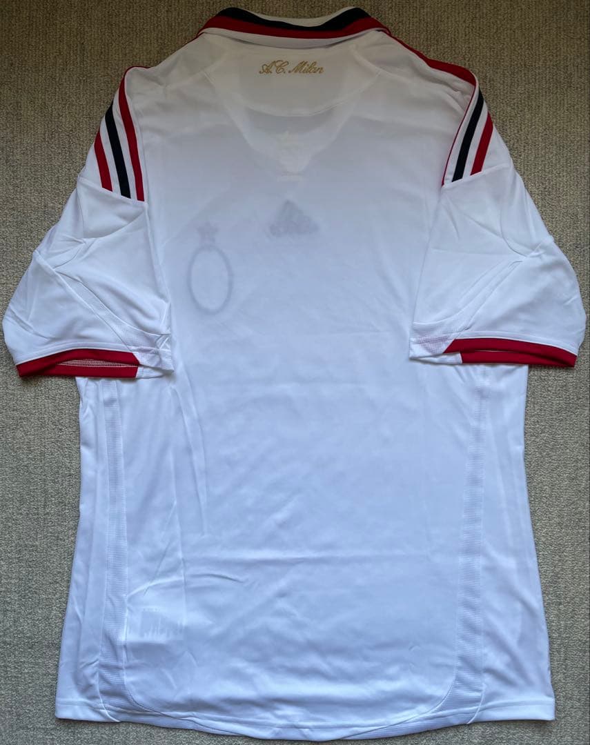 【新品】ACミラン 09-10シーズン AWAY ユニフォーム　サイズＯ（ＸＬ）
