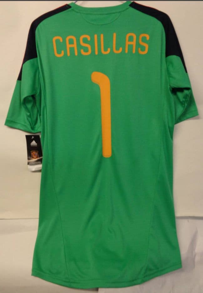 adidas スペイン代表 イケル・カシージャス（CASILLAS）ユニフォーム