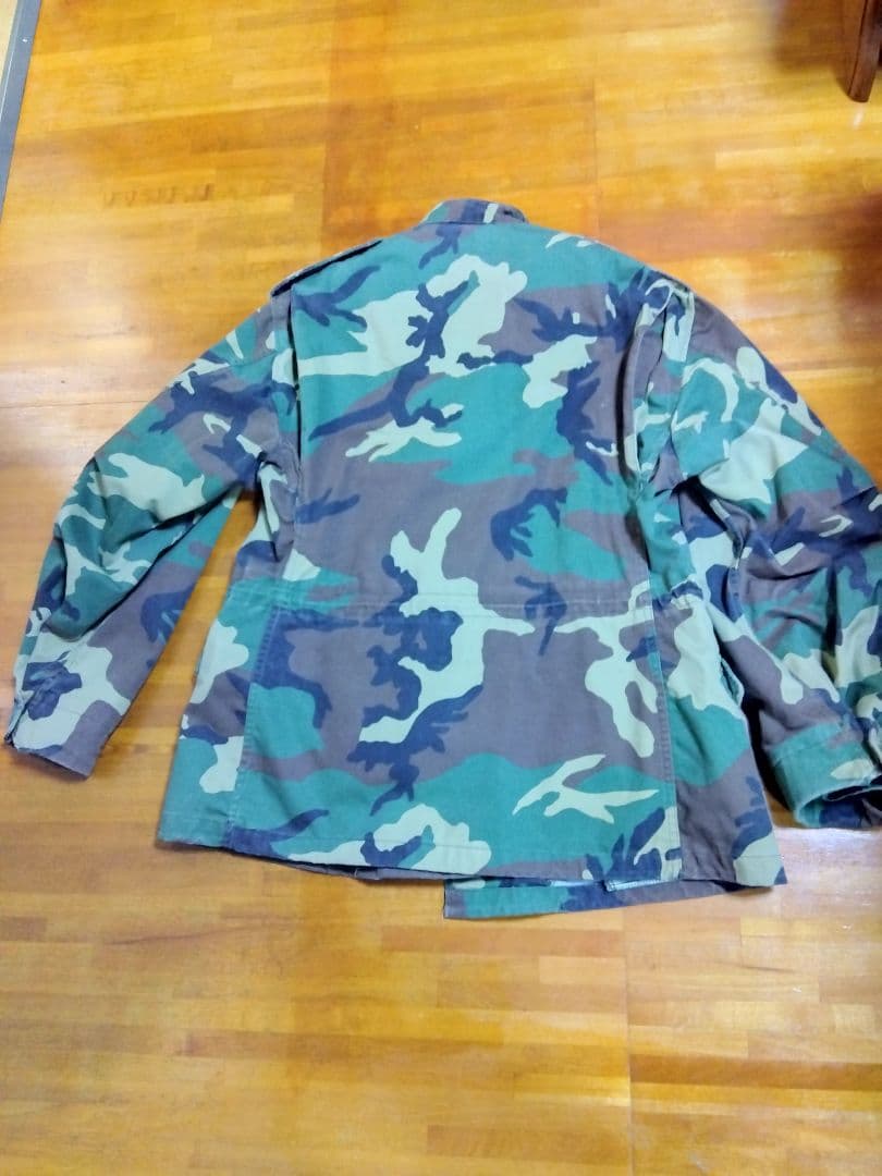 ALPHA　M65フィールドジャケット size MR 米軍払い下げ品中古