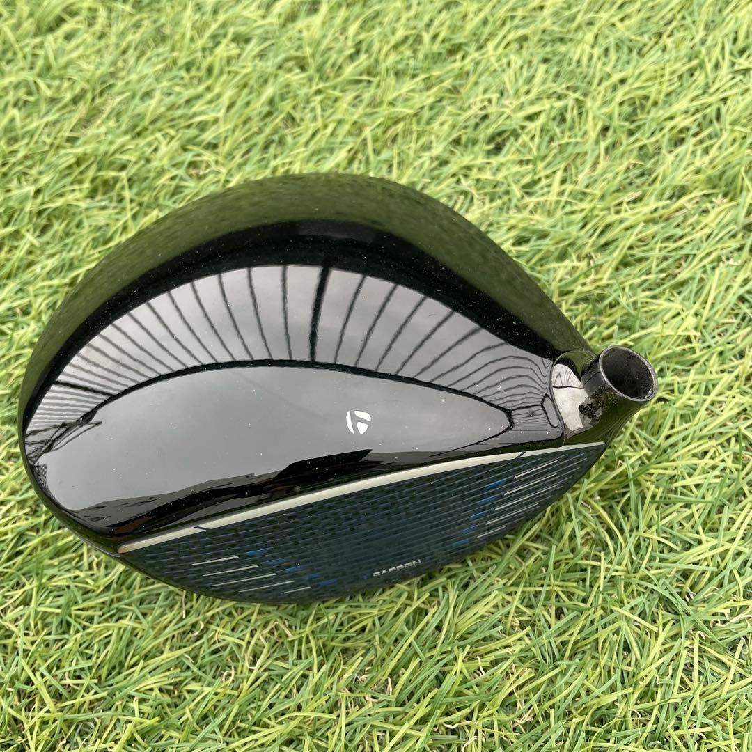 TaylorMade Qi10 MAX ドライバーヘッド（ヘッドカバー付き）