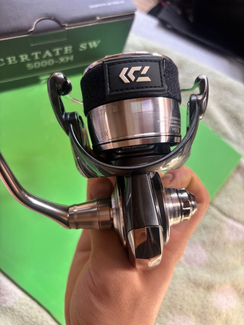本体美品CERTATE SW 5000-XH スピニングリール2.5号糸付き