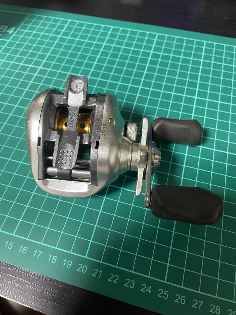 シマノ　スコーピオン　Mg1000