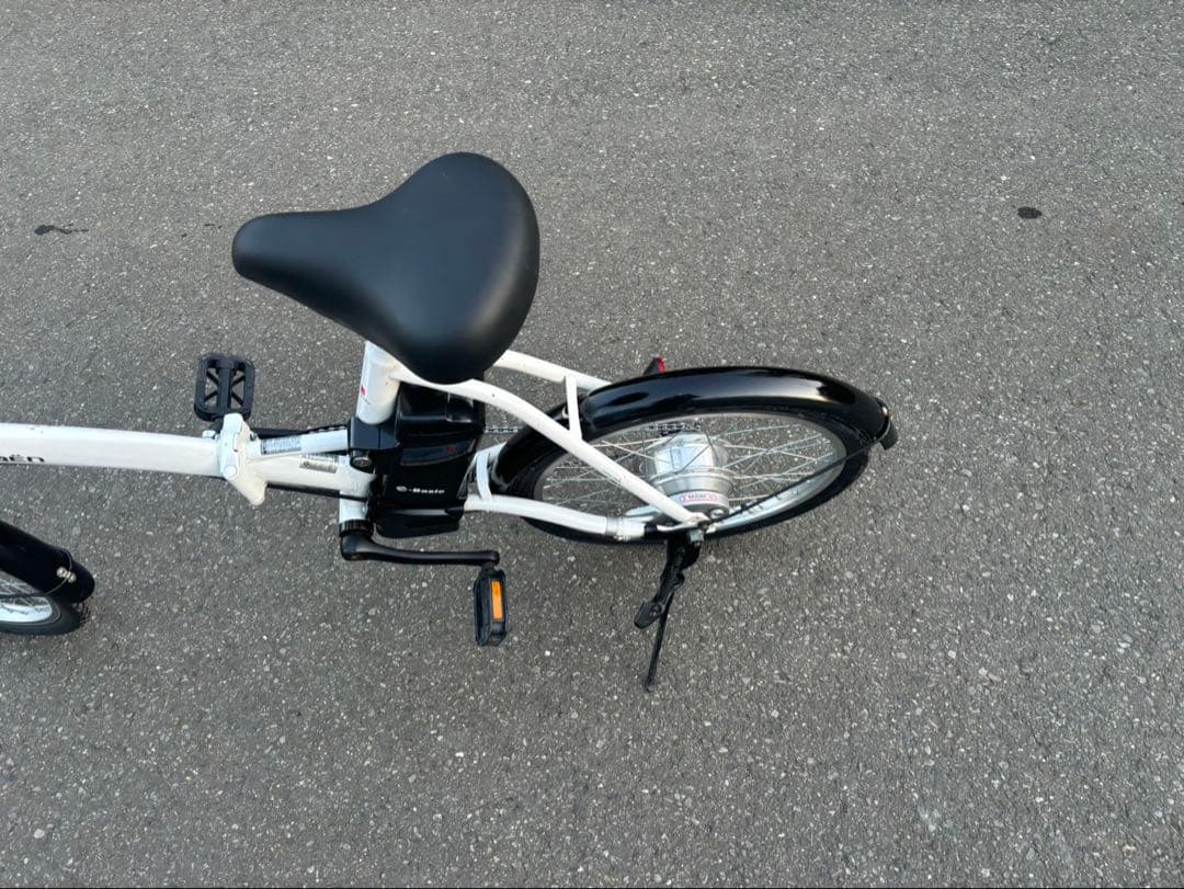 CITROËN 折りたたみ電動アシスト自転車 ホワイト
