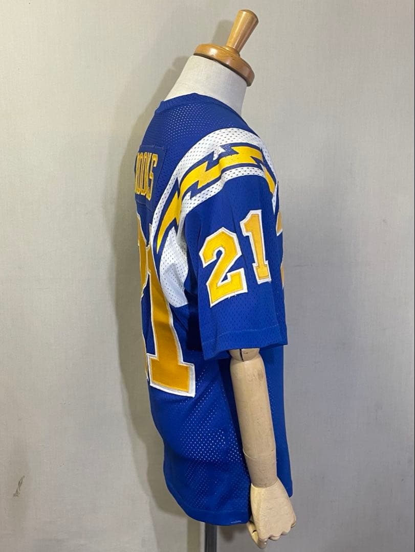NFL SD -CHARGERS フットボール•ユニフォーム Size S