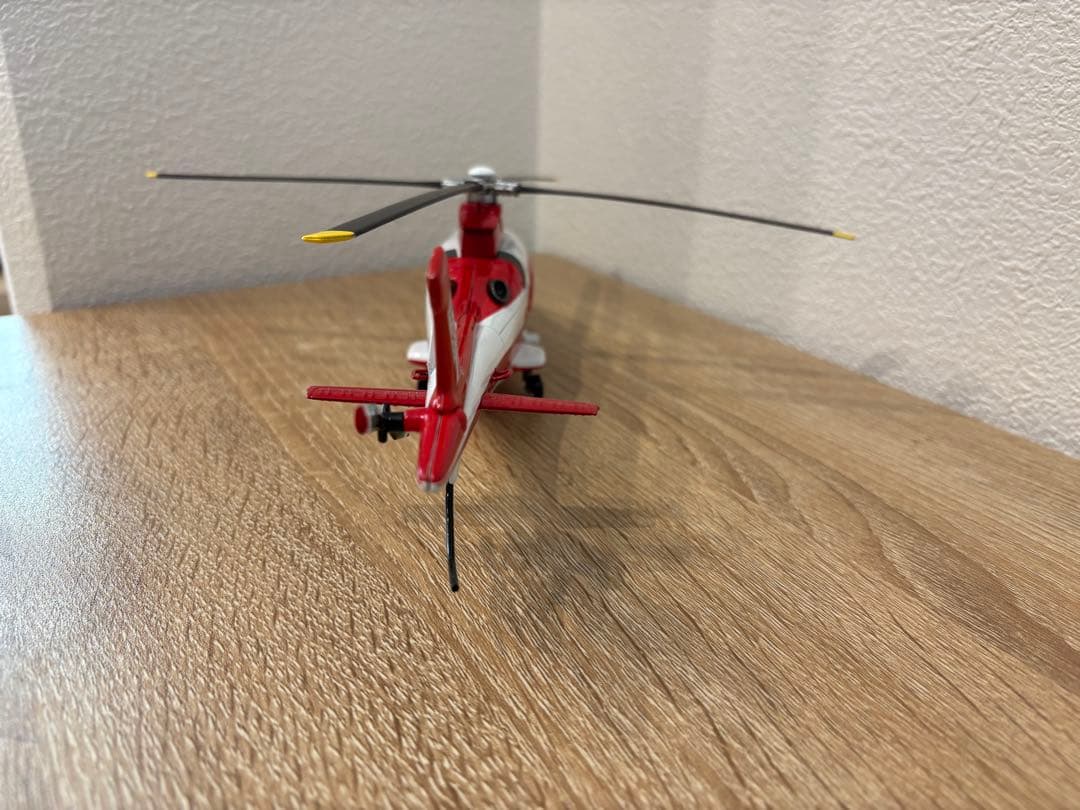 アウグスタAW109ヘリコプター 1/43 消防ヘリコプター