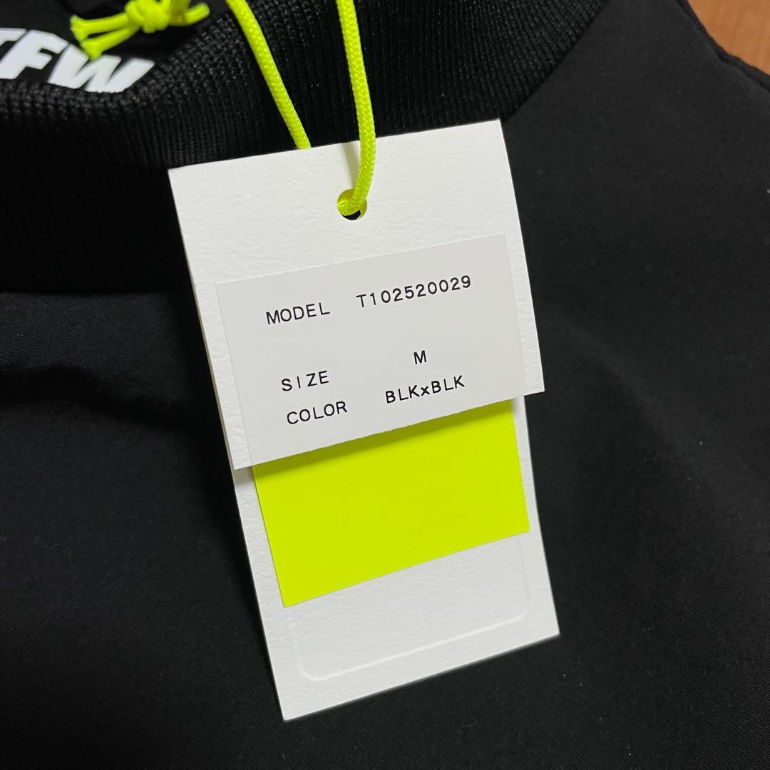 定価2.7万　新品　TFW49 モックネック　Tシャツ ブラック　M ゴルフ