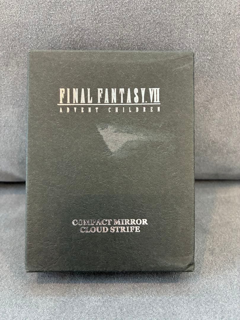ファイナルファンタジー7 FF7 鏡 コンパクトミラー クラウディウルフ 公式