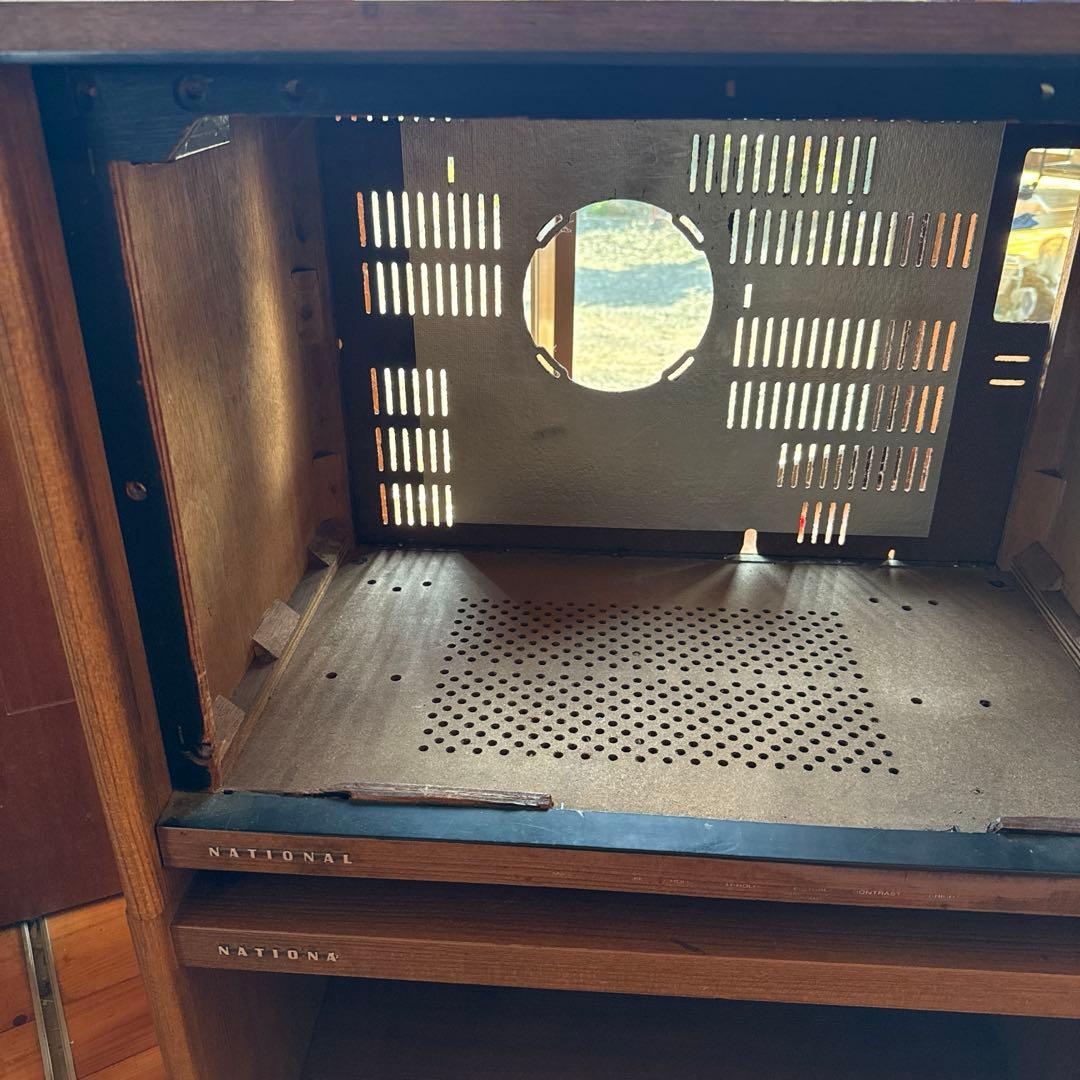 National レトロ　テレビ台