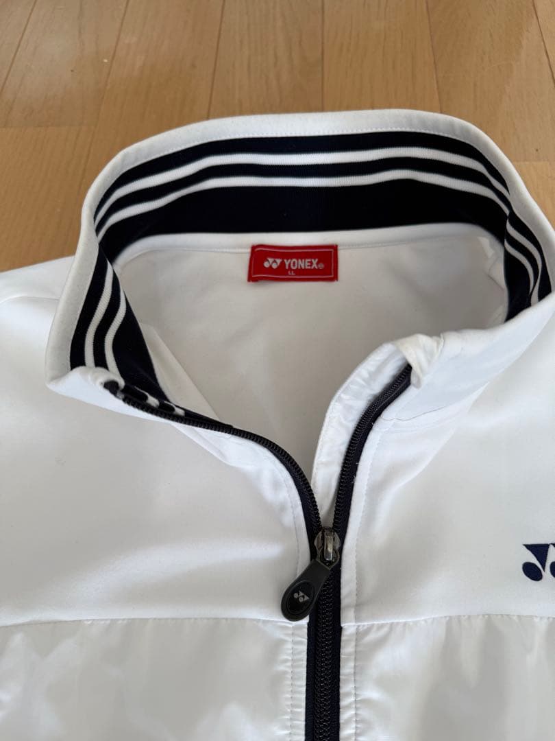 YONEX ホワイトジャケット