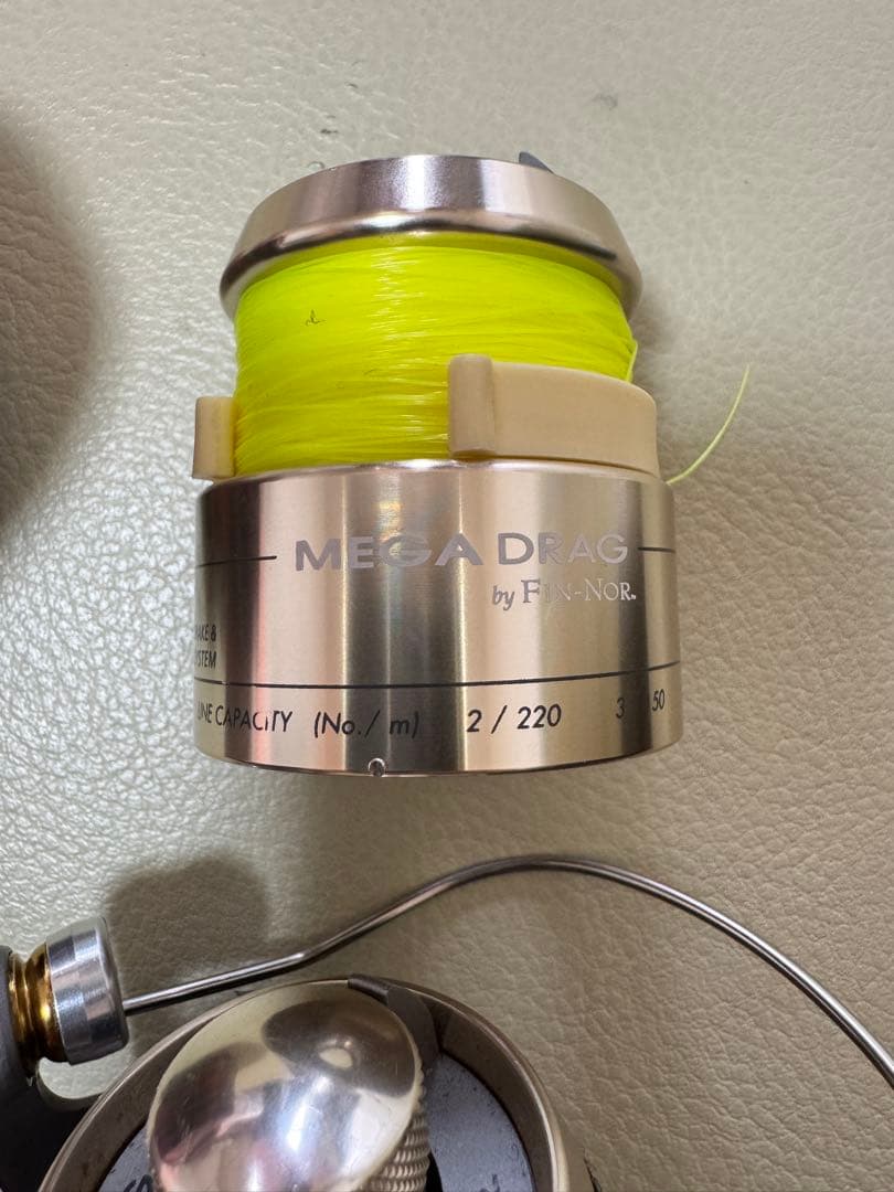 Mamiya OP FinnorMEGACAST MX800中古美品替スプール付