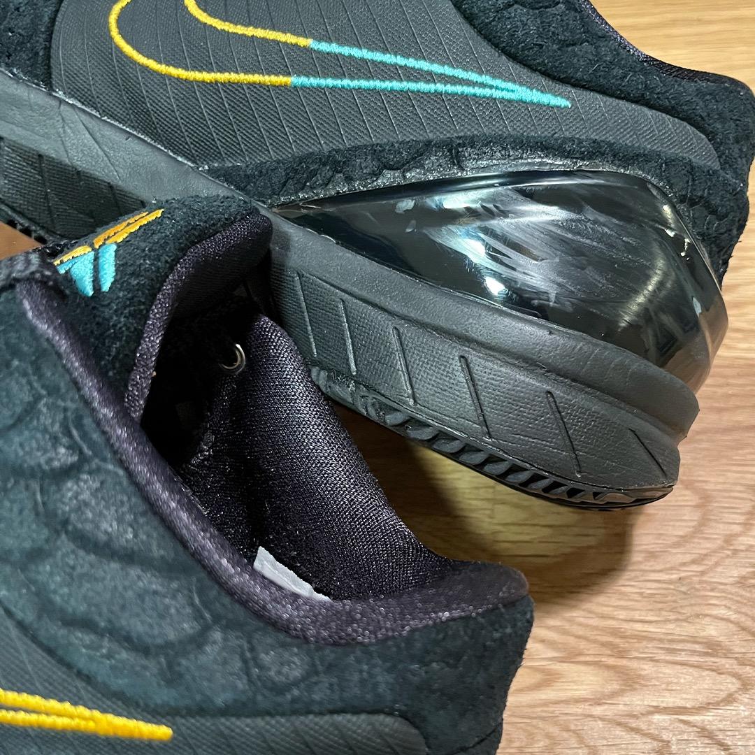 シューズ(男性用) NIKE Kobe 4 Protro FTB 'Snakeskin'