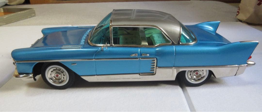 マルサン　キャデラック　ELDORADO BROUGHAM