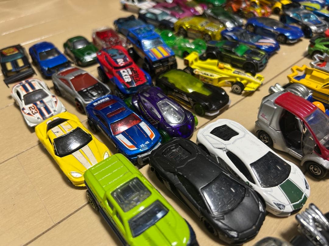 TOMICA トミカ　まとめ売り　ホットウィール　約100台　HOTWHEELS