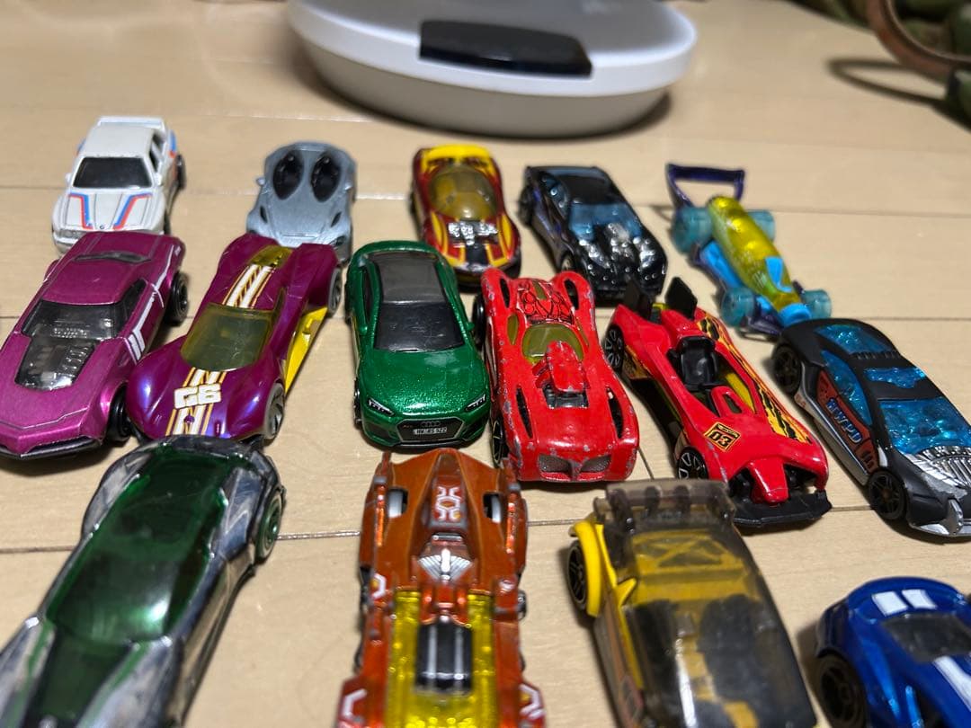 TOMICA トミカ　まとめ売り　ホットウィール　約100台　HOTWHEELS