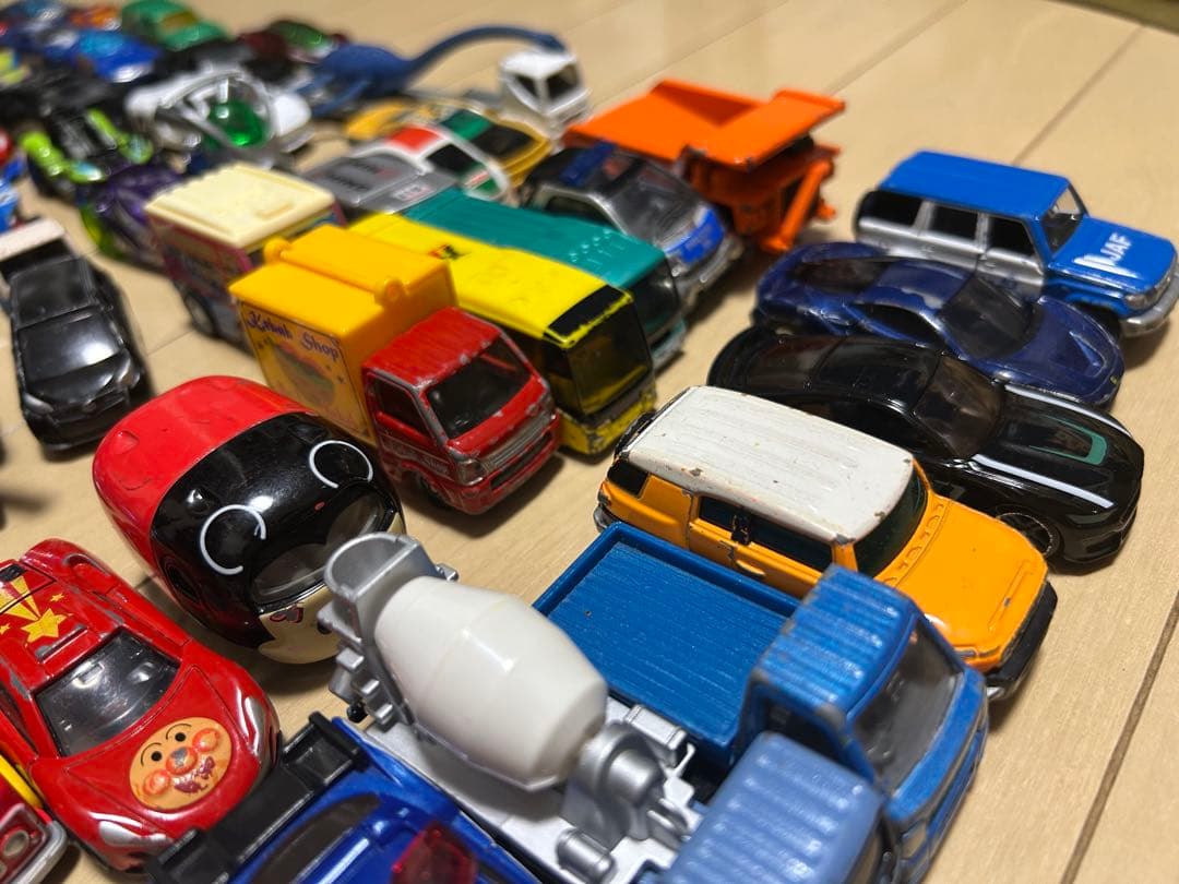 TOMICA トミカ　まとめ売り　ホットウィール　約100台　HOTWHEELS