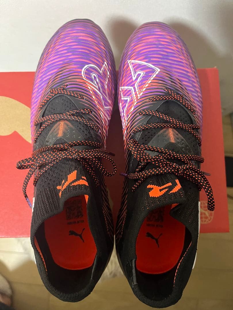 新品未使用！　PUMA FUTURE 8 ULTIMATE MxSG 26cm
