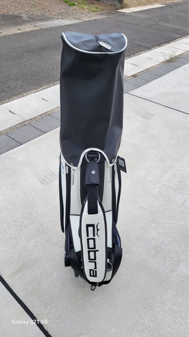 VESSEL Cobra Rickie Fowler キャディバッグ