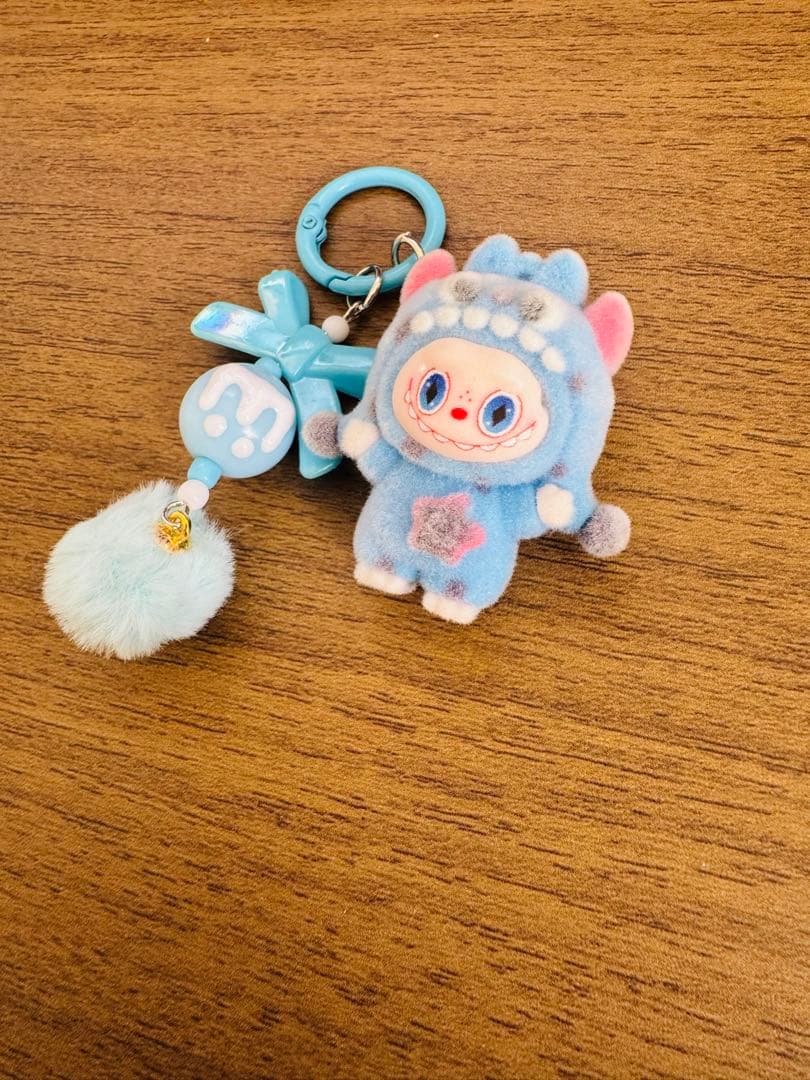 ラブブのモンスター風キャラクター キーホルダー　まとめ売り