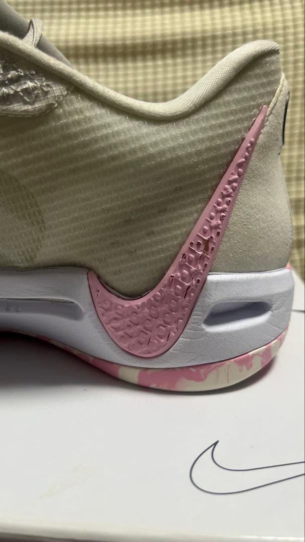 パ*イ様 Nike バスケットボールシューズ 27.5cm ホワイト/ピンク