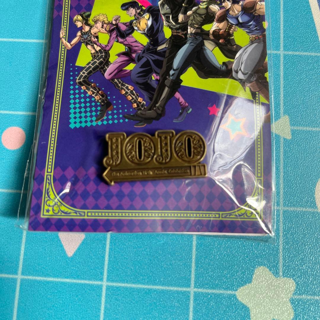 ジョジョ アニメ10周年記念展 上海限定 JOJOロゴ ピンバッジ 未開封