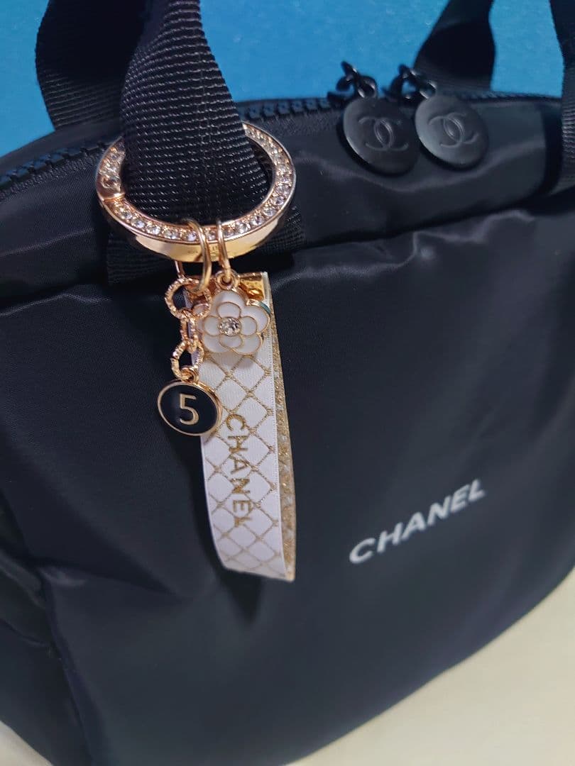 CHANEL ブラック トートバッグ カメリアチャーム　⑤チャーム