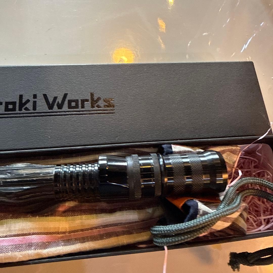 Hitotoki works ヒトトキワークス　ブラックウッドスピニンググリップ