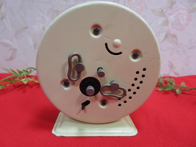 i*u様 （6ee1281）タンタンの冒険　ゼンマイ式置時計　動作品　フランスB