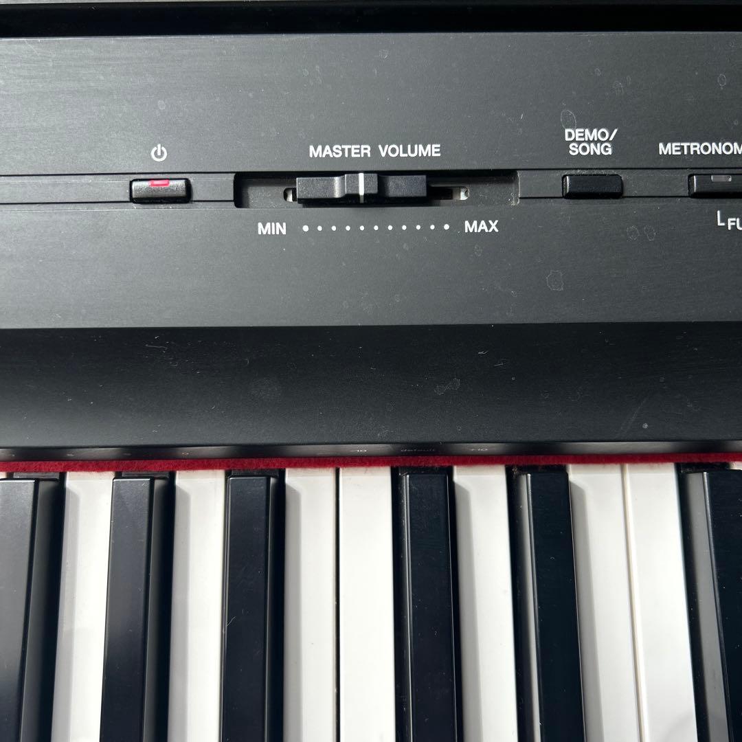 Yamaha P-121 電子ピアノ