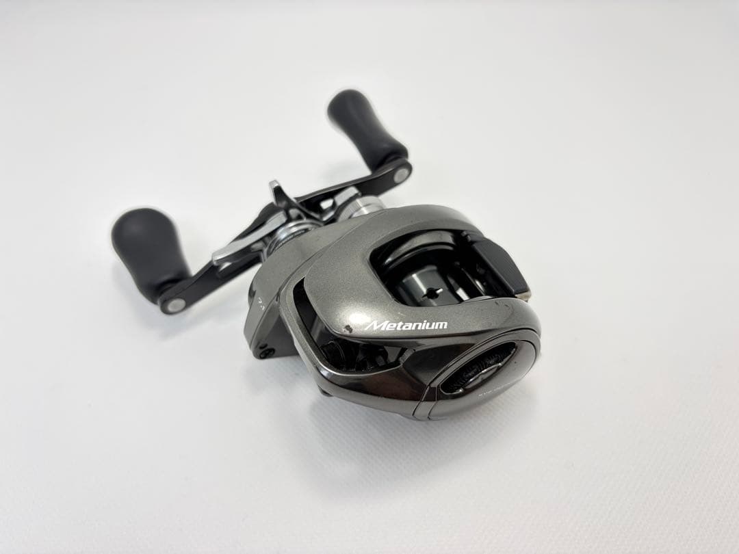 美品　シマノ 20 メタニウム HG nium SHIMANO