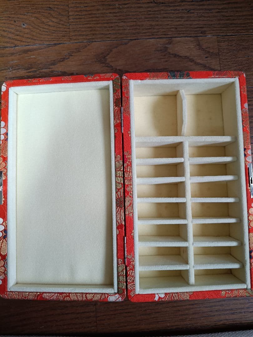 【新品】琴柱入れ　13弦