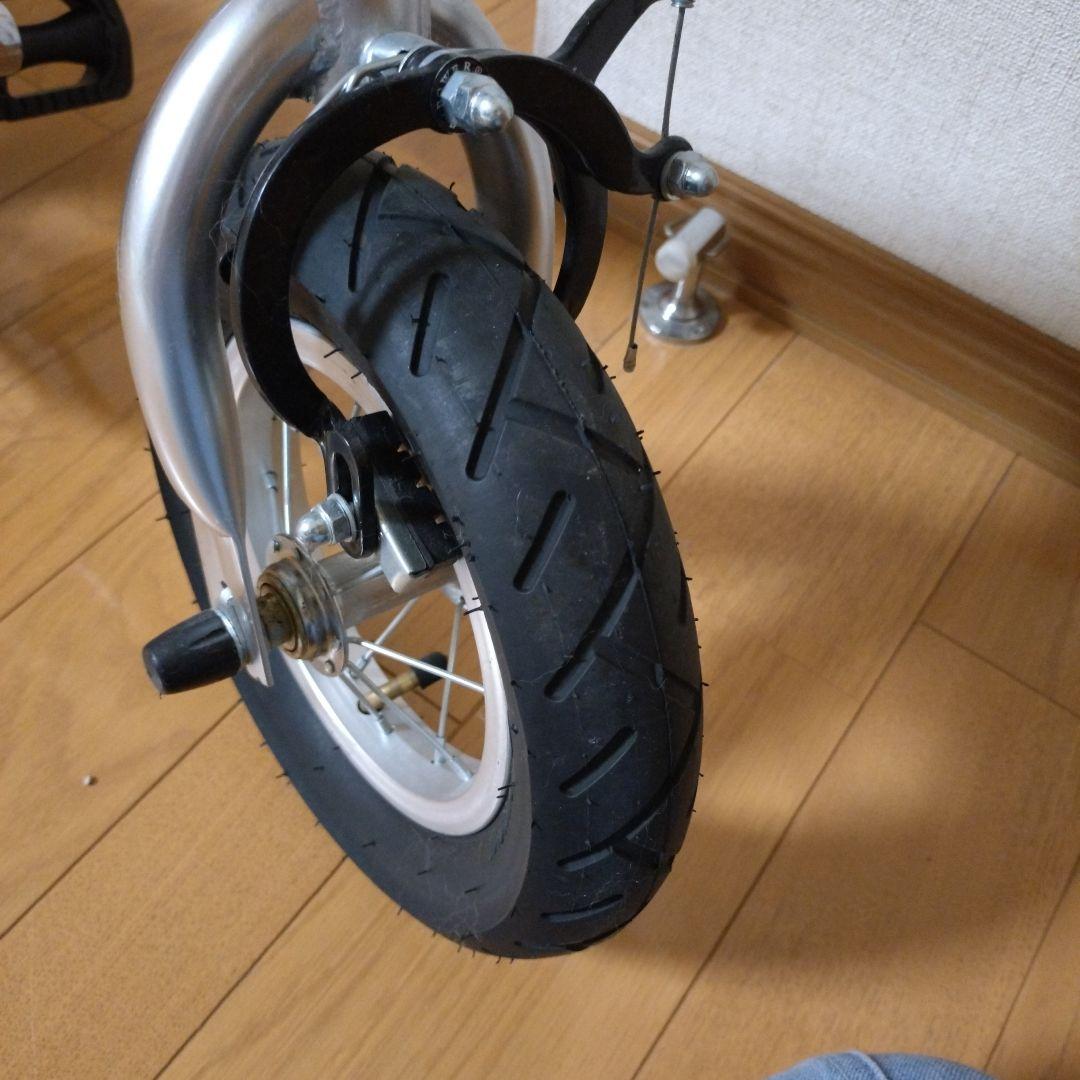 Henshin バランスバイク 赤