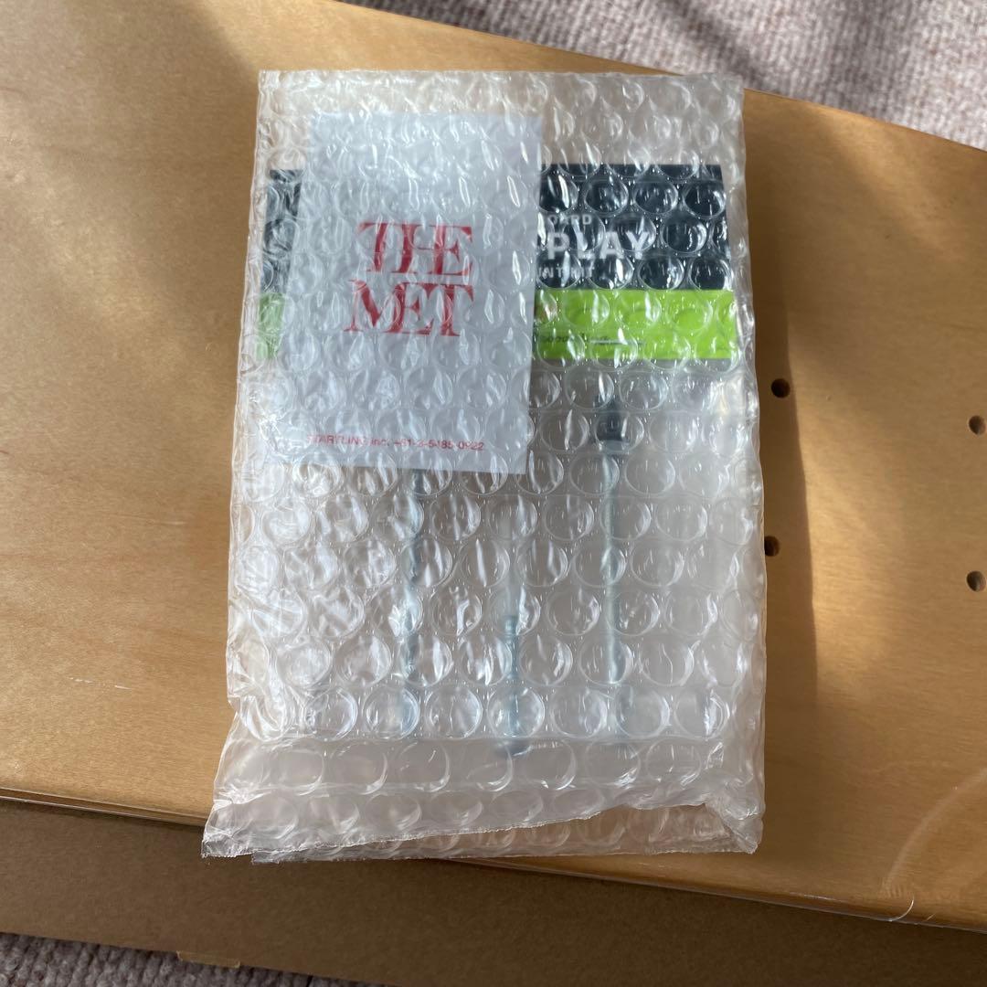 新品　The MET メトロポリタン　ゴッホ　スケートボード　定価26400