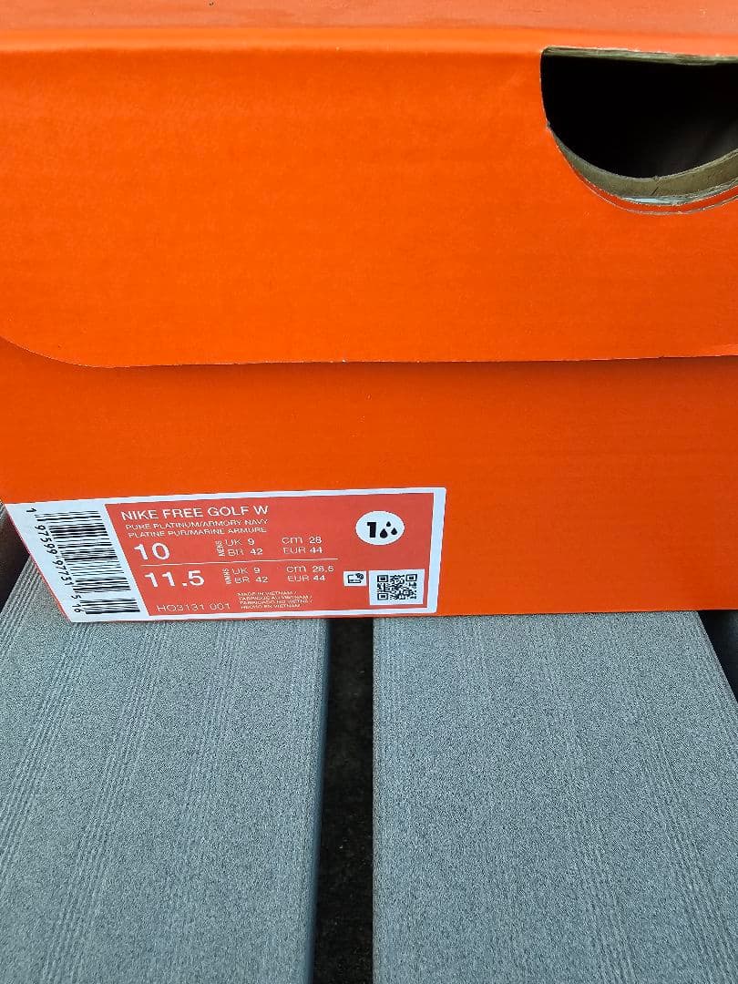 新品未使用☆NIKE フリー スパイクレス ゴルフシューズ 28.0cm