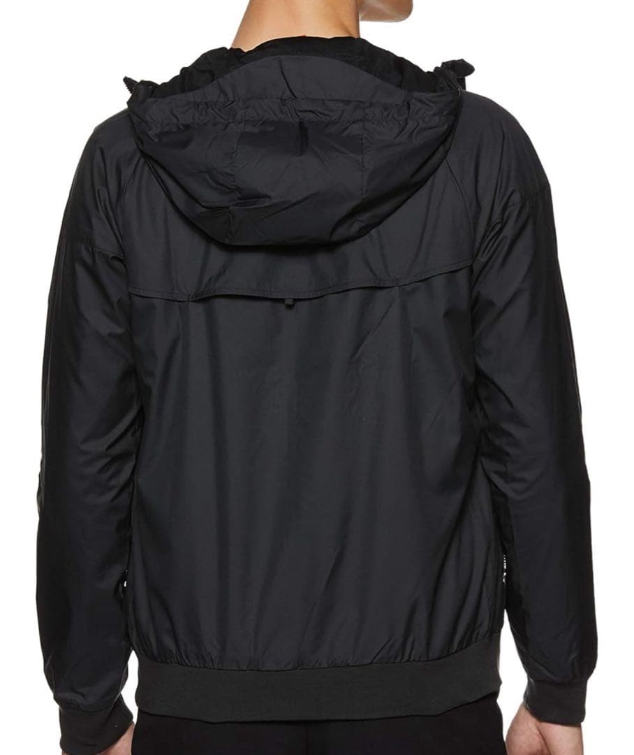NIKE ナイキ　ウインドブレーカー　シャカシャカ　ランニングジャケット　新品