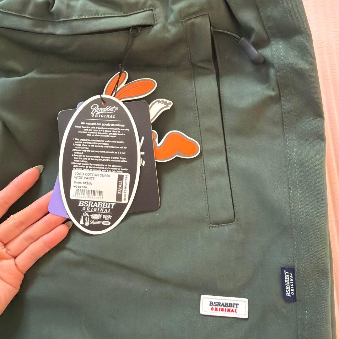 新品スノーボードパンツ　ISBRABBIT