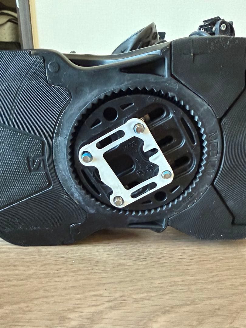 Salomon スノーボードブーツとバインディングセット