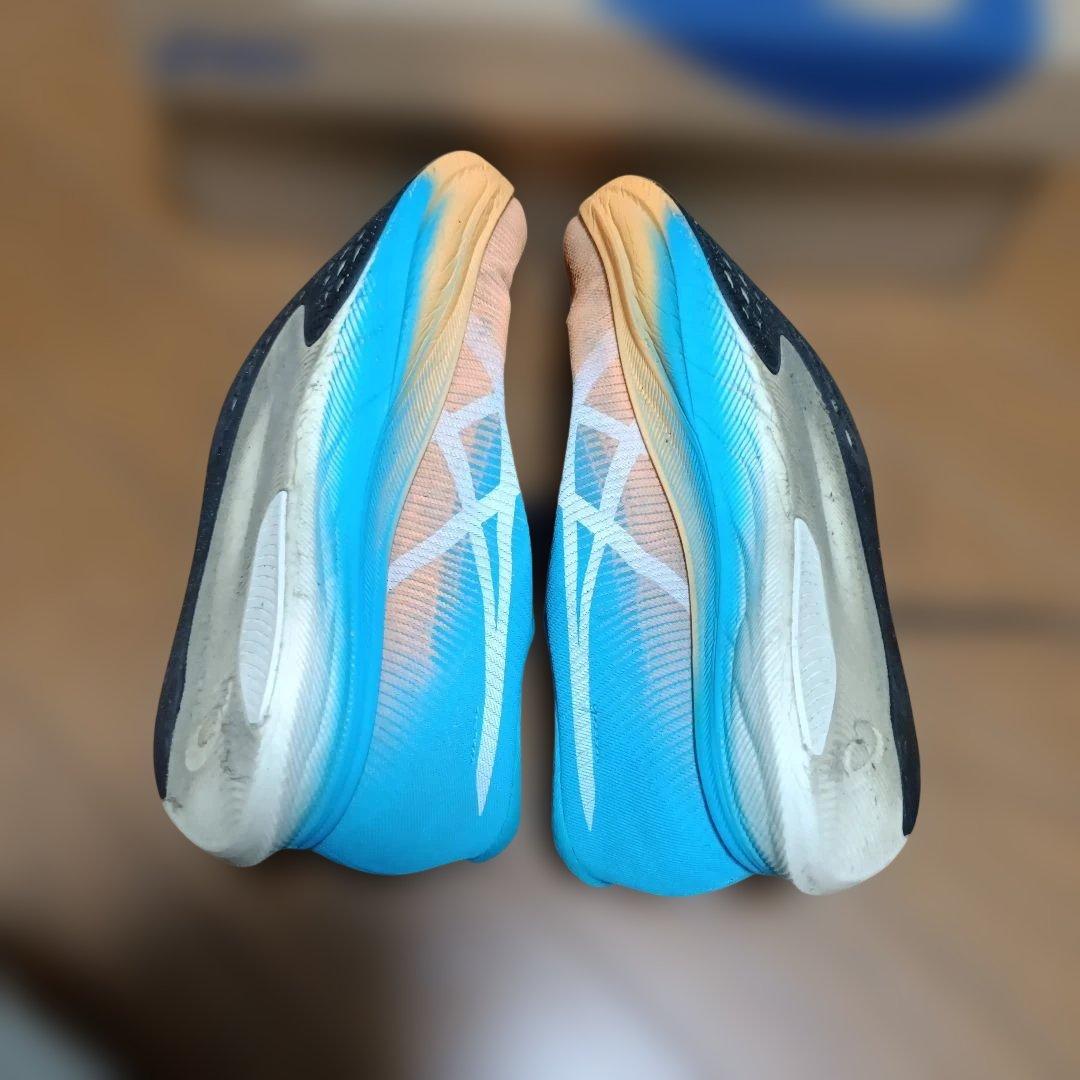 アシックス　メタスピードスカイプラス　25.5cmメンズ