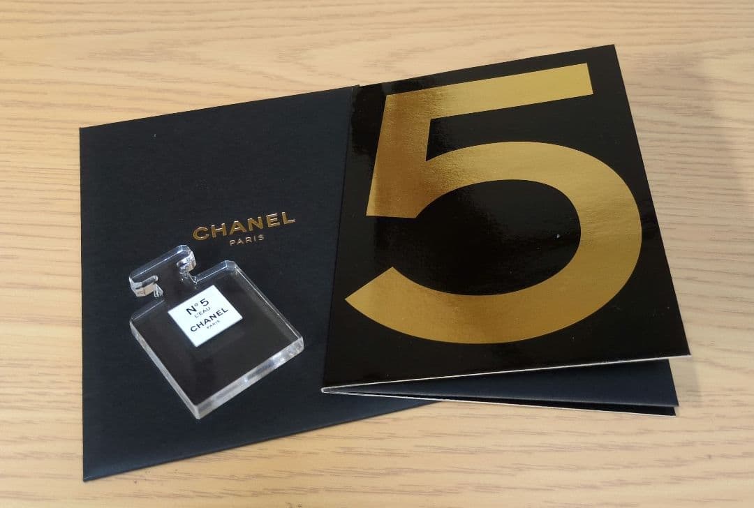 CHANEL グリーティングカ―ド☆香水瓶 オブジェ