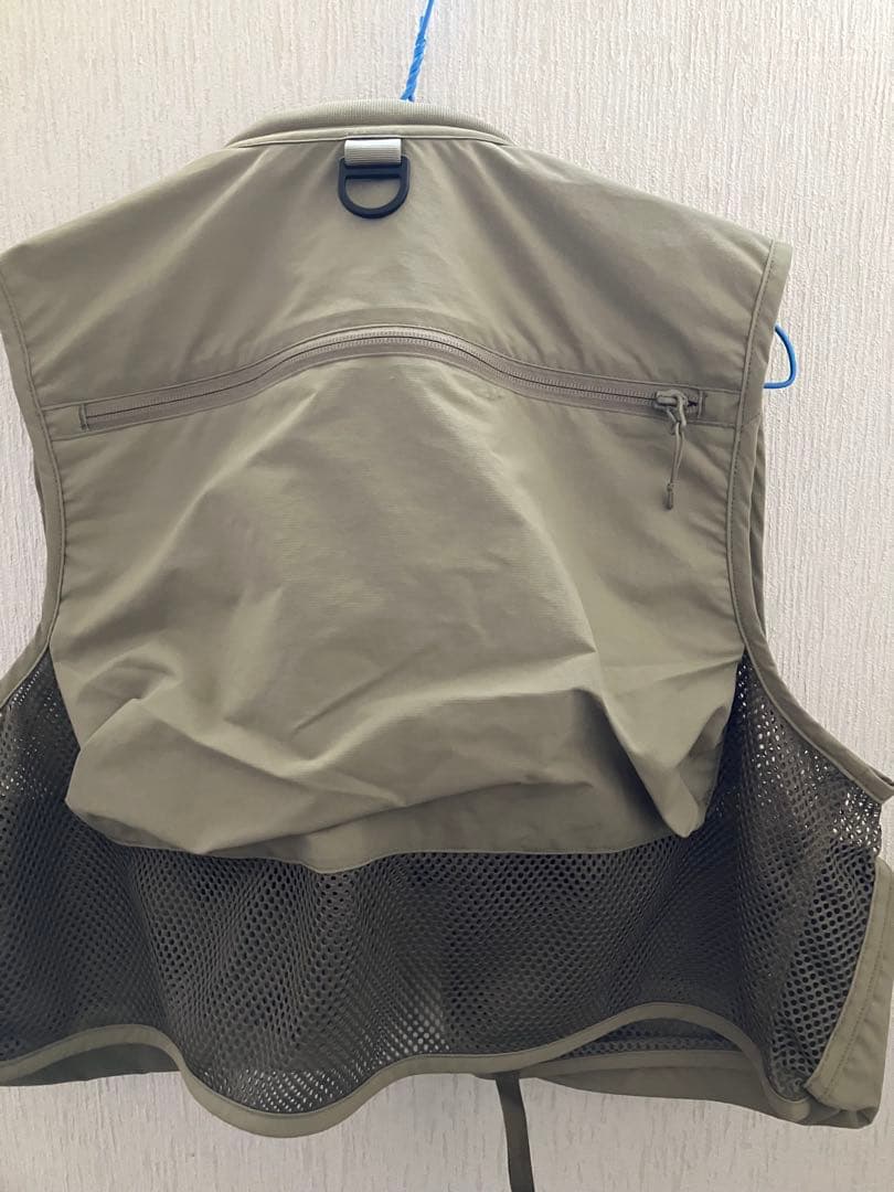 SIMMS シムスメッシュベスト　新品未使用品　サクラマス　トラウト