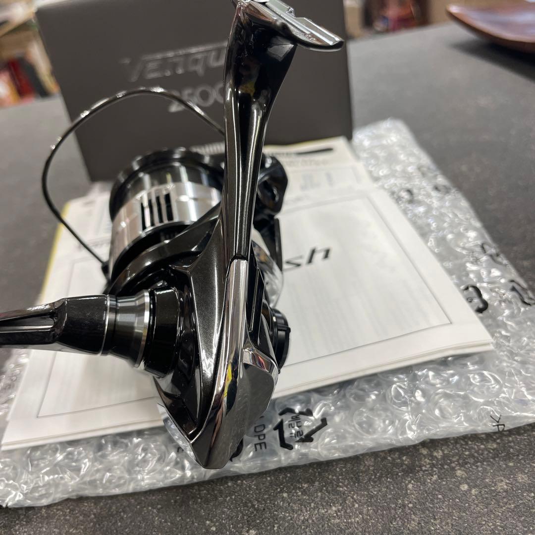 SHIMANO 23Vanquish ヴァンキッシュ　2500S
