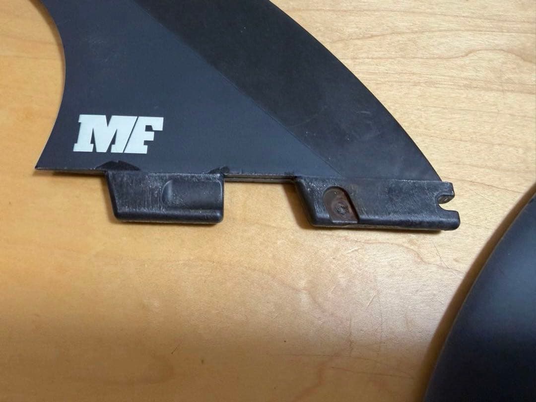 ミックファニング　MF FCS II LARGE サーフボードフィン