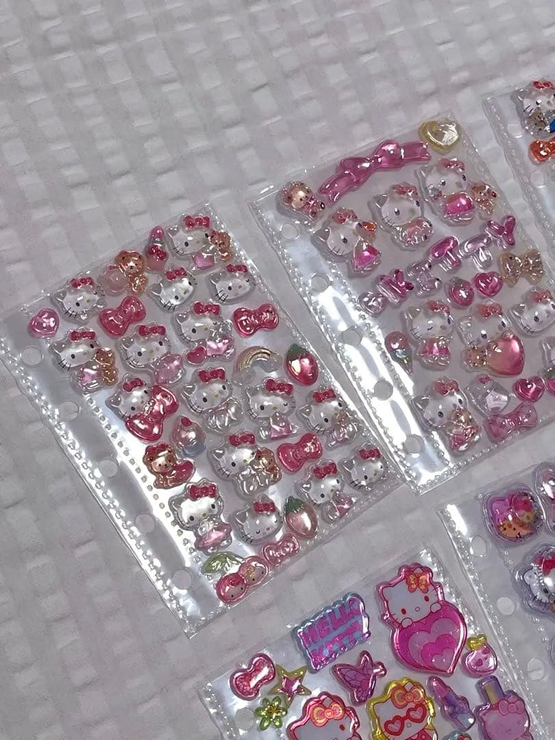 シール帳完成品！正規品シールのみ、サンリオ縛り①