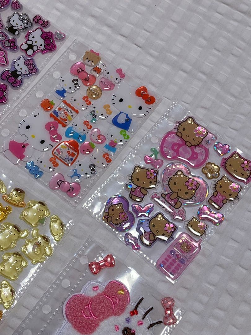 シール帳完成品！正規品シールのみ、サンリオ縛り①