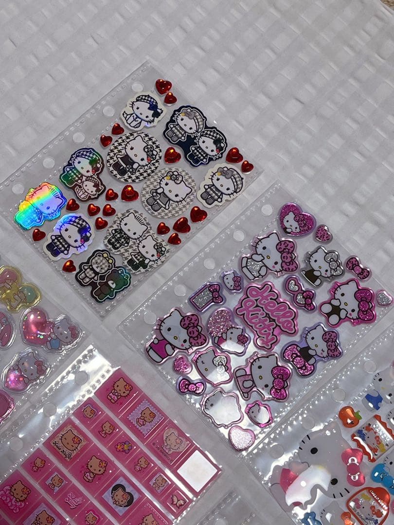 シール帳完成品！正規品シールのみ、サンリオ縛り①