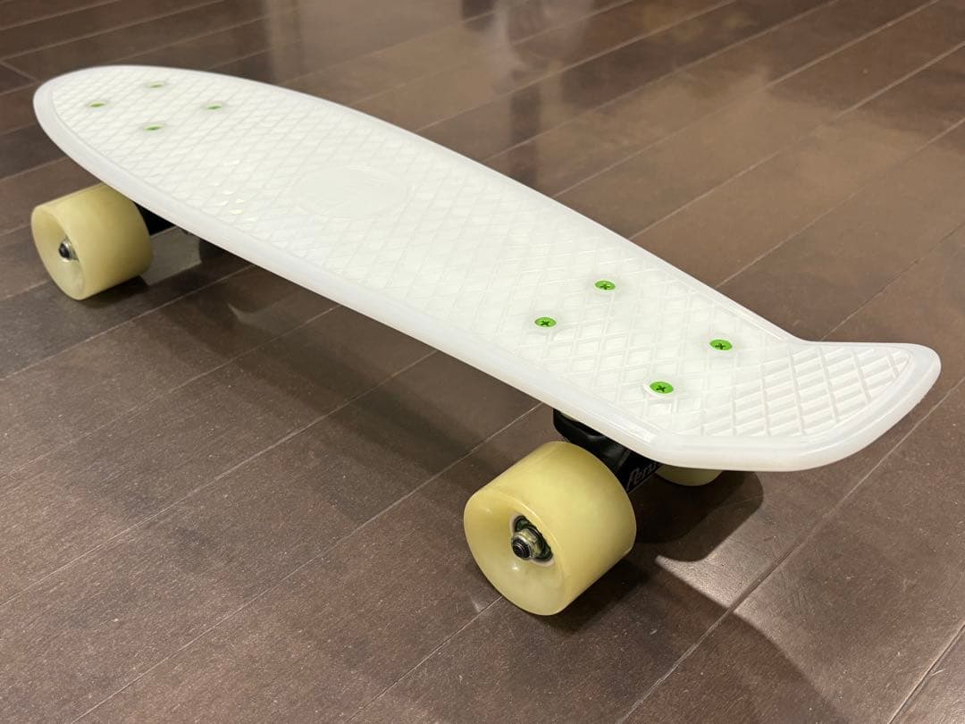 正規品 penny 22ペニー 純正 激レア casper 蓄光 光る スケボー